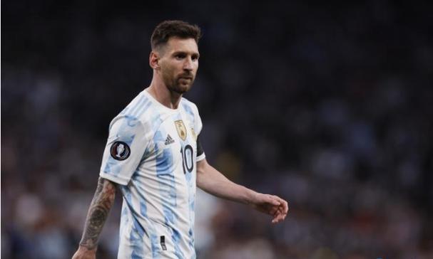 淘宝闪购新工装被指“抄袭”，UU跑腿回应